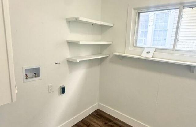 6514 Fullerton Avenue Gallery 3