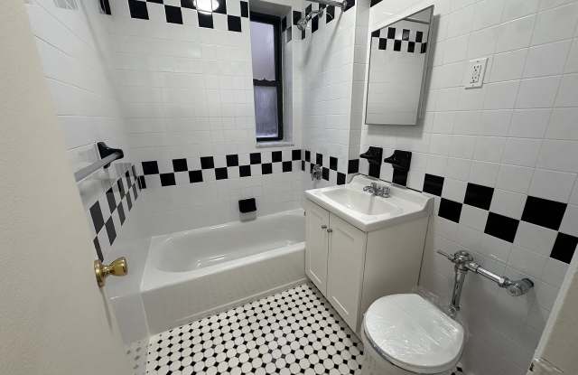 6711 Yellowstone Blvd Apt 5B photos photos 6711 Yellowstone Blvd Apt 5B photos photos
