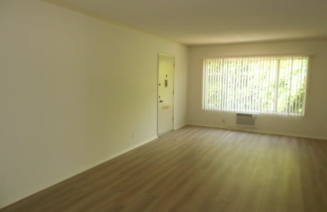 1800 Selby Ave. photos photos