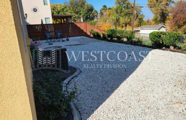 **$500 MOVE IN SPECIAL** AVAILABLE NOW!!! REDUCED RENT!!! Beautiful 3 Bed, 3 Bath, and 2 Car Garage in Lake Elsinore Minutes from the Late! Gallery 3