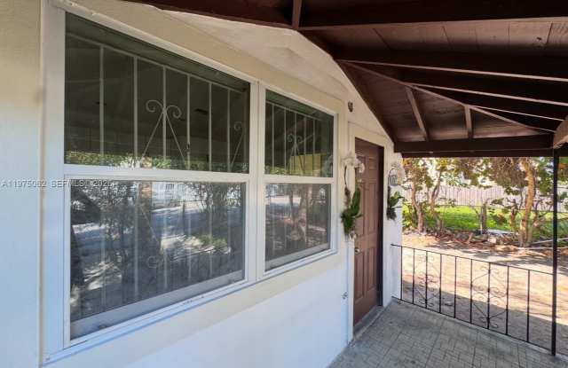 1762 NW 63rd St photos photos