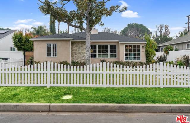 4518 VARNA Avenue Gallery 2