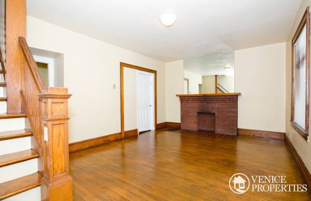 4 Bedroom on OSU Campus Gallery 4