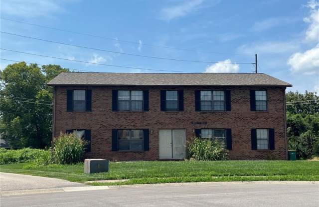 901 GEORGETOWNE Drive Gallery 1