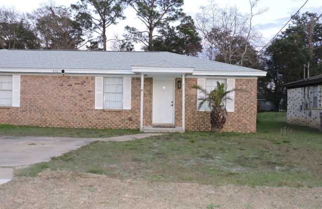 Updated duplex convenient to bases! photos photos