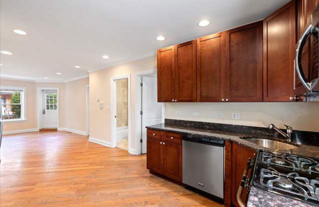 4016 North Central Park Avenue - 4016 North Central Park Avenue, Chicago, IL 60618