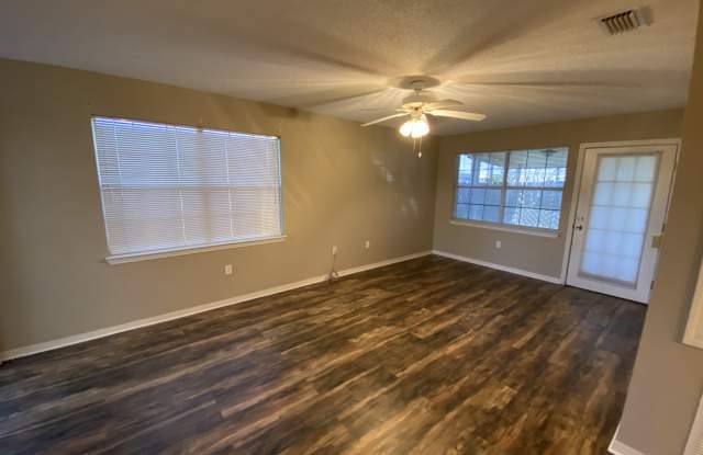 18325 Krchak Ln Apt 1 Gallery 4
