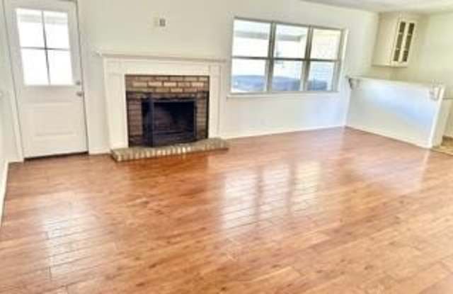 2810 Marmon Dr Gallery 4