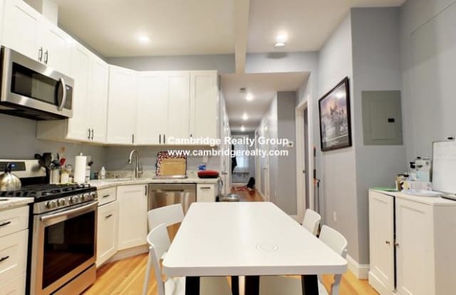 136 Oxford St. - 136 Oxford Street, Cambridge, MA 02140