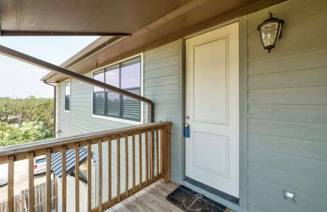 Fabulous Lakeway Property For Lease! Gallery 4