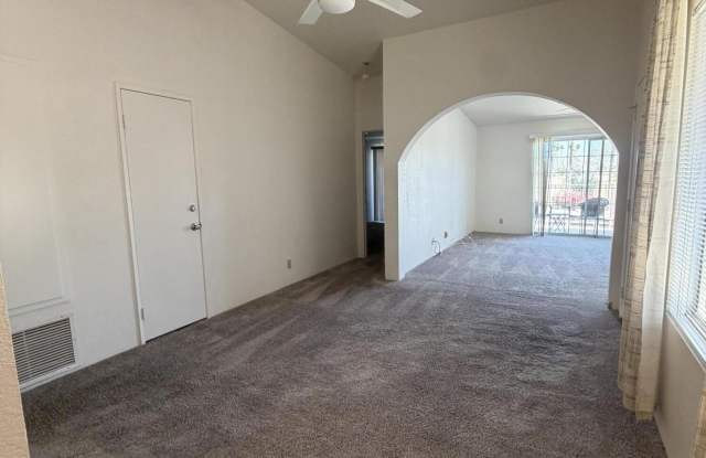 505 S Farrell Drive Gallery 4