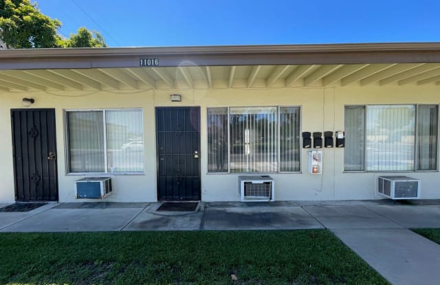 11016 Paloma Ave - 11016 Paloma Avenue, Garden Grove, CA 92843
