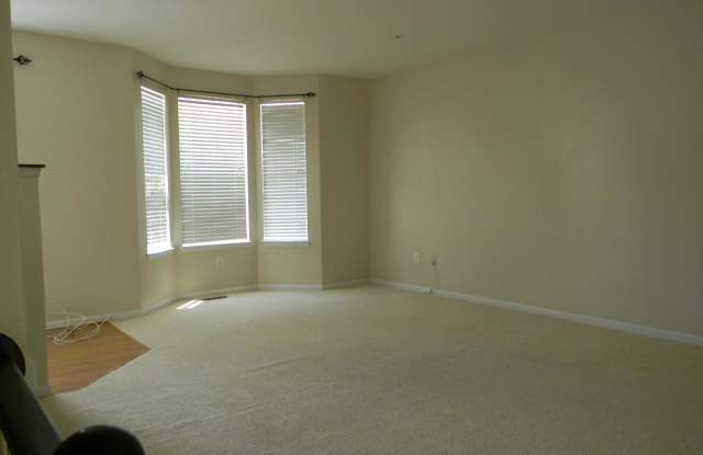 2329 SANDY WALK WAY Gallery 3