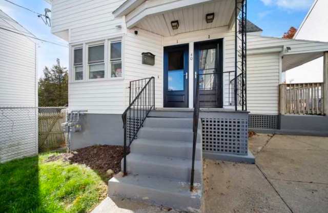 40 Bellevue Avenue photos photos