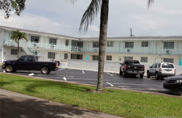 3525 Tyler St - 3525 Tyler Street, Hollywood, FL 33021