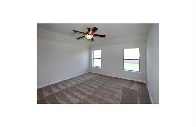 2216 Castle Creek Drive Gallery 4