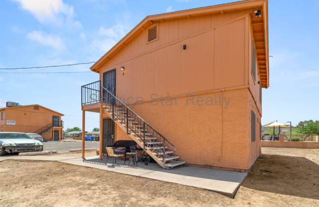 2222 E Pueblo Ave Gallery 2