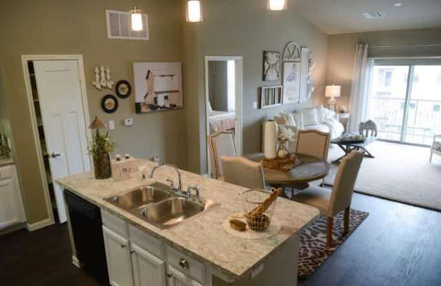 850 Leora Ln - 850 Leora Ln, The Colony, TX 75056