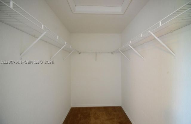 1937 SW 60th Ter Gallery 2