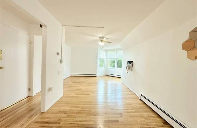 163 Main Street B photos photos