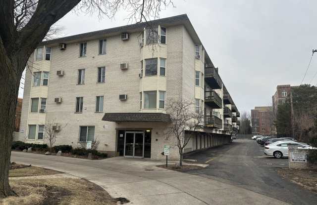 8232 Niles Center Road unit: 202 photos photos