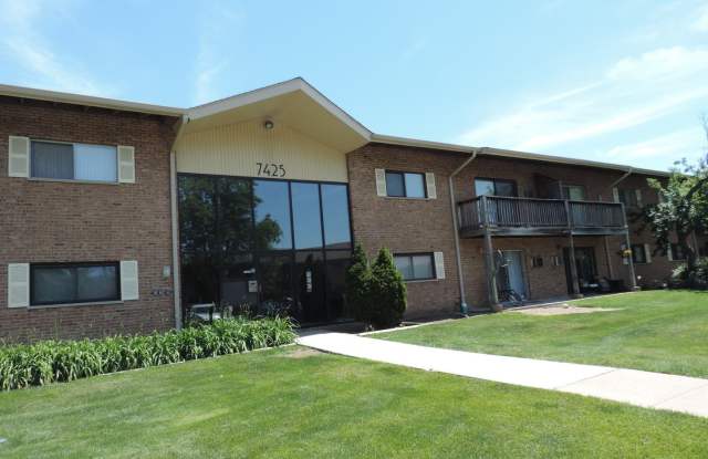 7425 Brookdale Drive Gallery 1