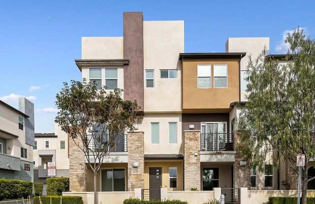 370 Broadway Dr photos photos