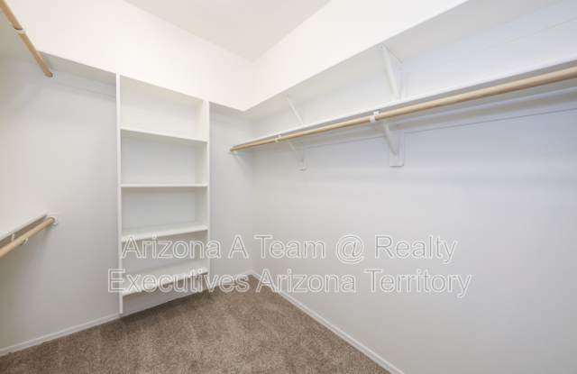 2262 West Night Air Lane Gallery 2