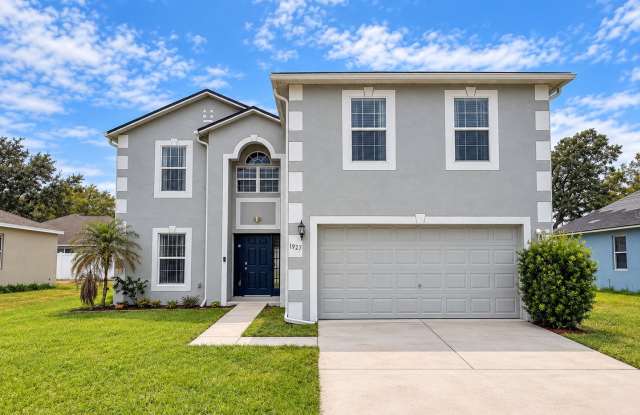 Spacious 4-Bedroom Poinciana Home with 2.5 Baths – Plenty of Room to Live, Relax & Entertain! photos photos
