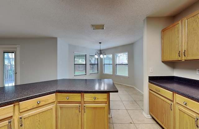 447 Irongate Rdg Gallery 4