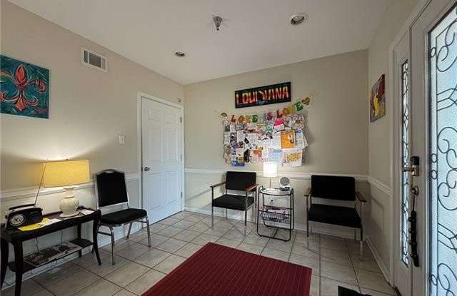 3300 CANAL Street Gallery 4