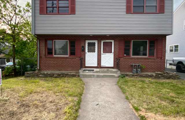 92 Arlington St - 92 Arlington Street, Hartford, CT 06106
