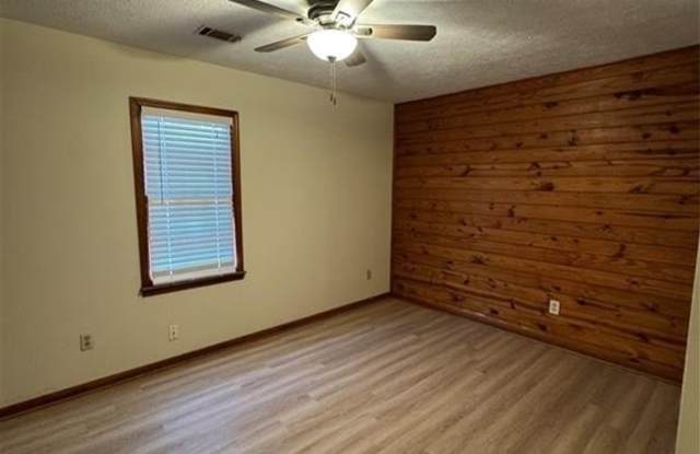 3599 Ridge Road SE Gallery 2