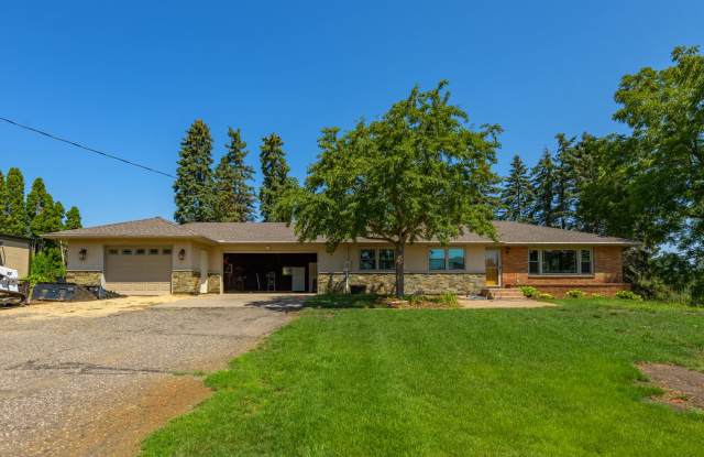 Must see home in mendota heights, huge lot, updated basement, dont miss out!! - 871 Carmen Lane, Mendota Heights, MN 55118