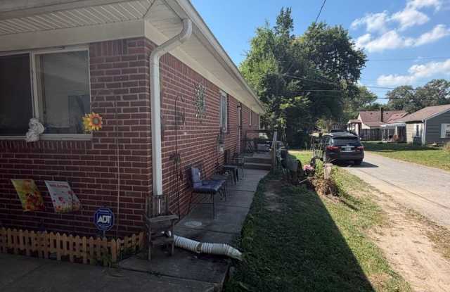 Perry Township 2BR/1BA Gallery 4