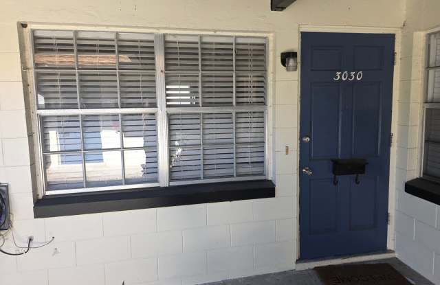 SoDo 2 Bed. Great Central Location. photos photos