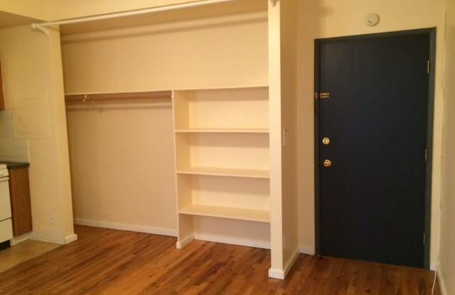 Washington Plaza Apartments photos photos