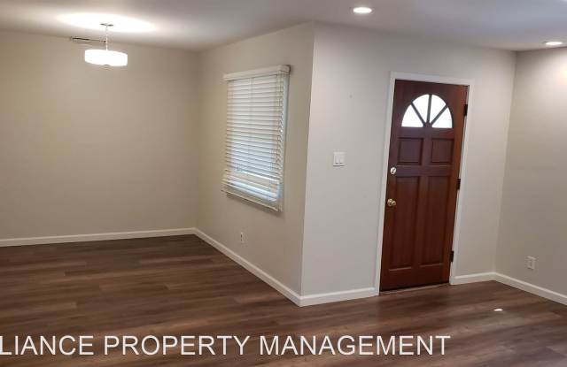 2614 Patio Court Gallery 4