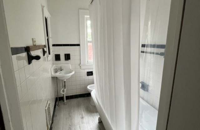 29 Trenaman Street Gallery 4