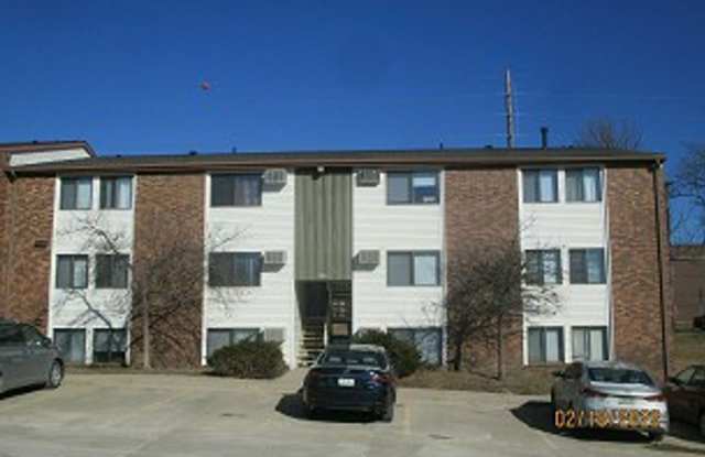 2 Bedroom - Benton Manor Condo photos photos
