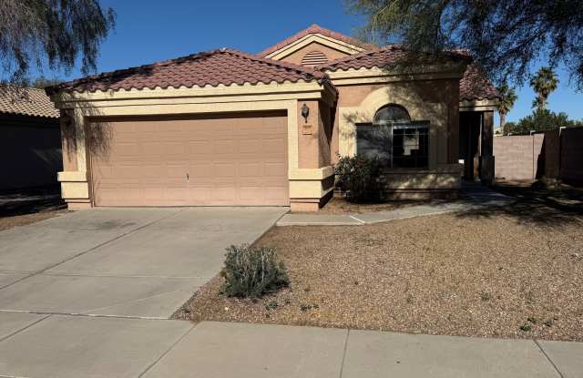 1636 E Bishop Dr - 1636 East Bishop Drive, Casa Grande, AZ 85122