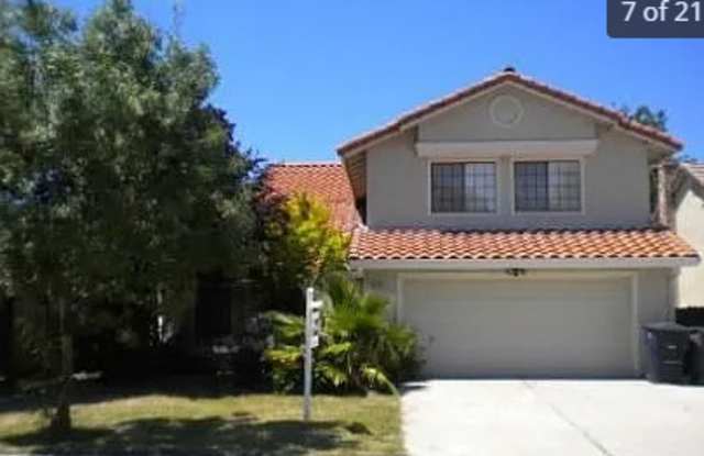 1721 Hudson Way photos photos