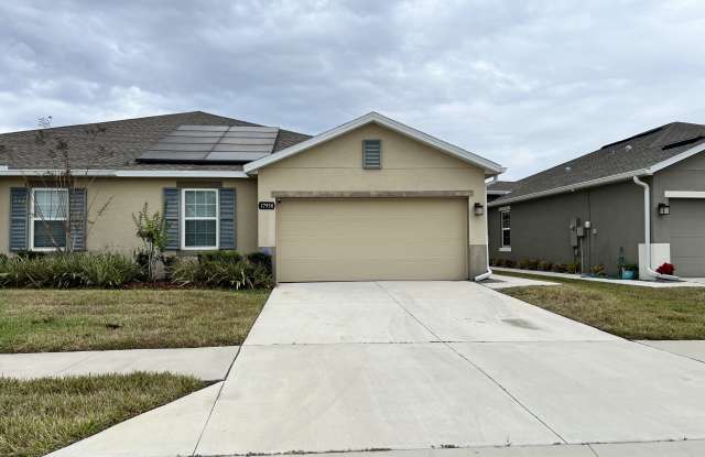 17930 Turning Leaf Circle - 17930 Turning Leaf Circle, Pasco County, FL 34638