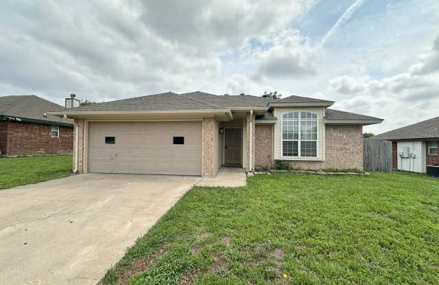 Viewable May 5th! Pets Accepted! - 3204 Hilliard Loop, Killeen, TX 76543