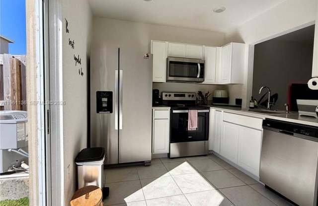 487 NE 5th Street n/a, Florida City, FL 33034 photos photos