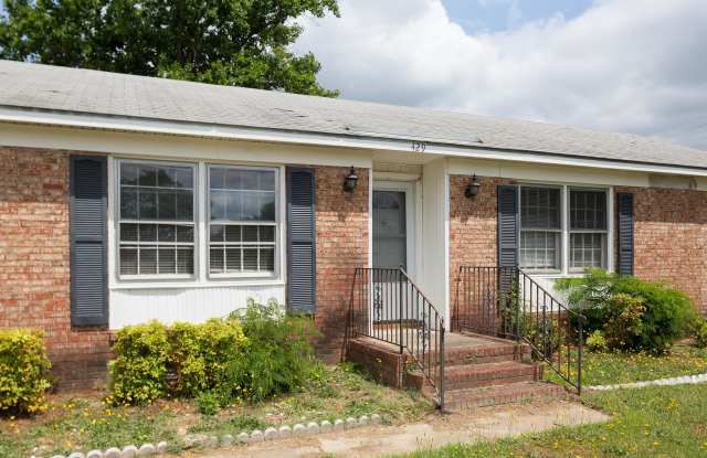 429 Santa Fe Drive Gallery 1