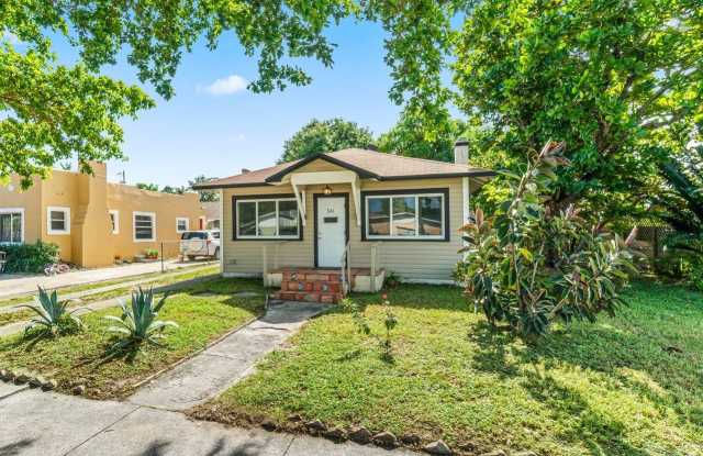 524 Colonial Road Gallery 3