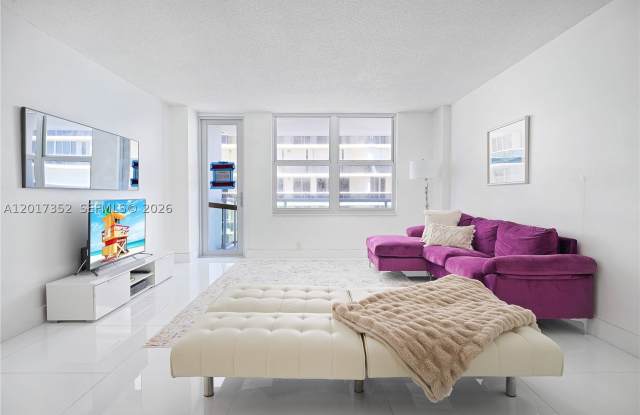 9511 Collins Ave Gallery 2