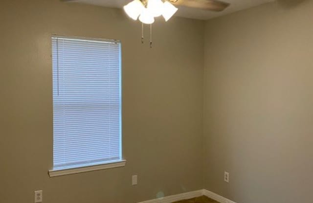 31 E. Burgess Rd. #9 photos photos