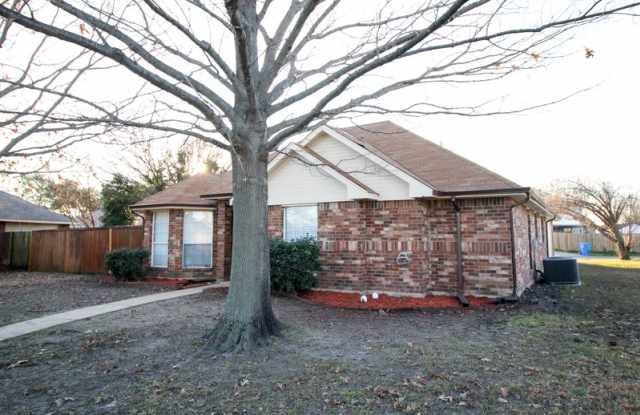 8206 Quail Ct Gallery 2